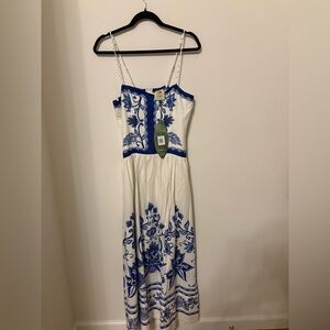 New farm Rio beaded Blue and White Dress size large smoke free home